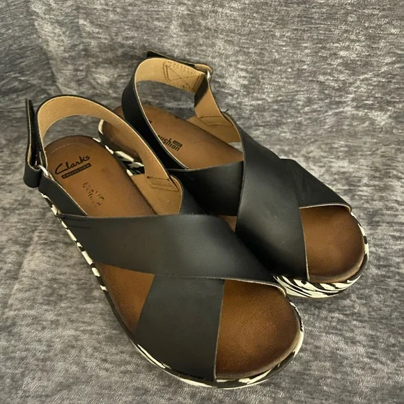 Clarks Collection Leather Heeled Wedge Sandal Valarie James SZ 6.5 Medium - Picture 4 of 8